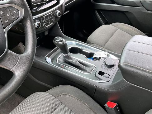 Used 2019 Chevrolet Traverse LS w/ LPO, Blackout Package FWD image 16