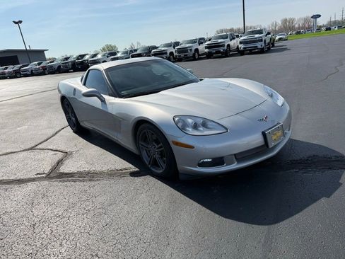 Used 2008 Chevrolet Corvette Coupe w/ Z51 Performance Package image 7