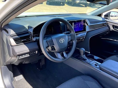 Used 2025 Toyota Camry LE image 16