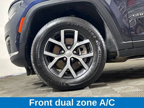 Used 2023 Jeep Grand Cherokee L Limited AWD/4WD image 8
