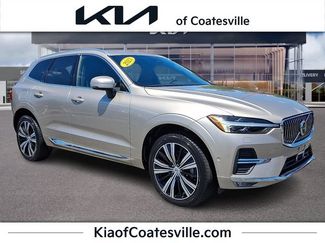 Used 2023 Volvo XC60 B5 Plus AWD/4WD video 1