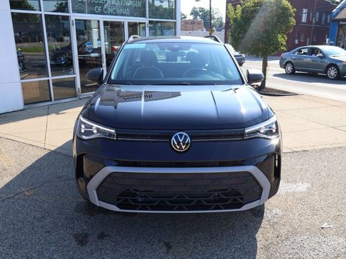 Used 2025 Volkswagen Taos S AWD/4WD image 8