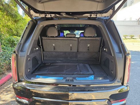 New 2026 Cadillac Escalade IQL Sport 1 image 16