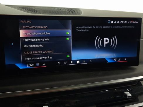 Used 2026 BMW X5 xDrive50e w/ Climate Comfort Package image 22