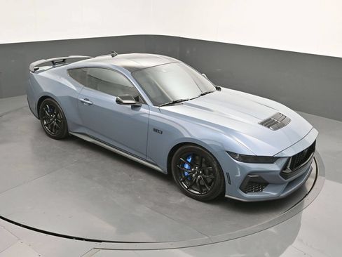 Used 2024 Ford Mustang GT Premium RWD image 30