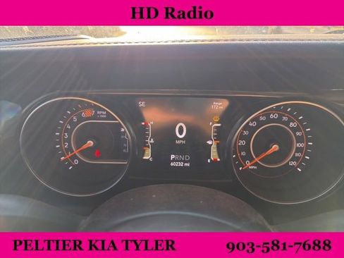 Used 2020 Jeep Wrangler Unlimited Sahara image 17