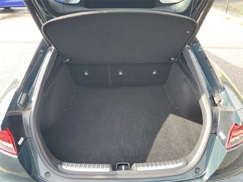 Used 2022 Kia Stinger GT2 image 9