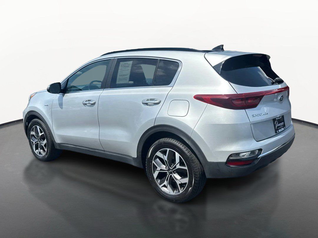 Used 2022 Kia Sportage EX AWD/4WD image 5