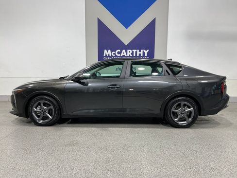 Used 2025 Kia K4 FWD image 8