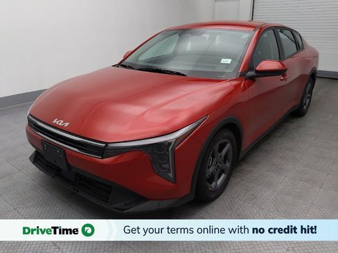Used 2025 Kia K4 FWD image 1