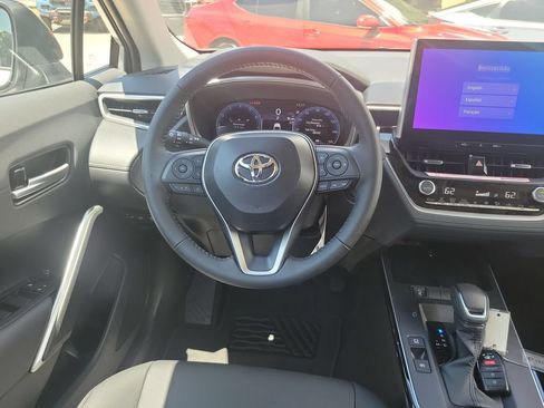 Certified 2026 Toyota Corolla Cross XLE w/ Convenience Package FWD image 19