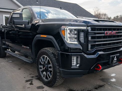 Used 2022 GMC Sierra 2500 AT4 w/ Gooseneck/5TH Wheel Package image 8