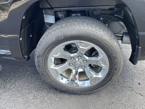 Used 2022 RAM 1500 Big Horn AWD/4WD image 8