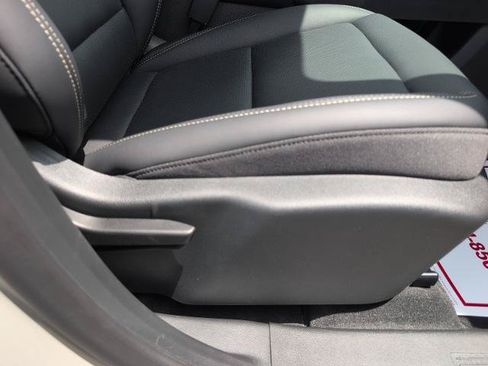 New 2026 GMC Terrain Elevation w/ Elevation Premium Package FWD image 12