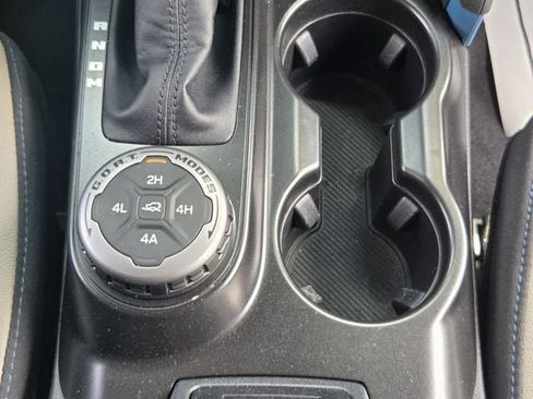 Used 2023 Ford Bronco Wildtrak AWD/4WD image 16