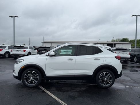 Used 2022 Buick Encore GX Select FWD image 9