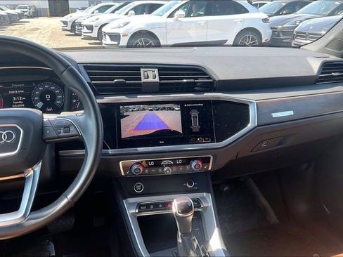 Used 2023 Audi Q3 2.0T Premium AWD/4WD image 6