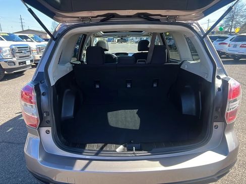 Used 2016 Subaru Forester 2.5i Premium w/ All-Weather Package AWD/4WD image 14