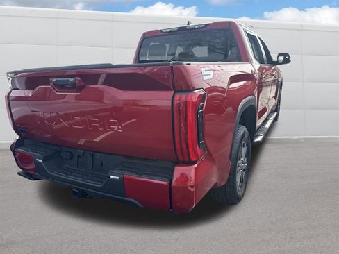 Used 2024 Toyota Tundra SR5 w/ SR5 Convenience Package AWD/4WD image 7