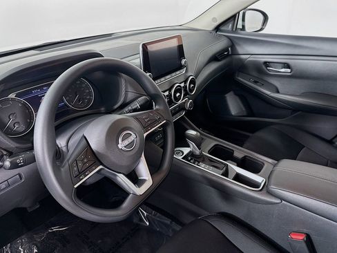 Certified 2025 Nissan Sentra SV FWD image 16