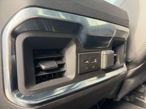 Used 2022 GMC Sierra 2500 AT4 AWD/4WD image 29
