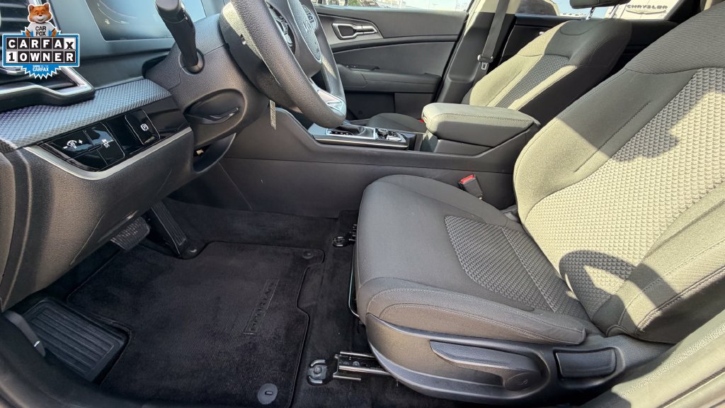 Used 2023 Kia Sportage LX AWD/4WD image 20