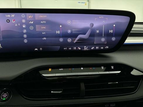 New 2026 Buick Enclave Avenir w/ Super Cruise Package AWD/4WD image 31