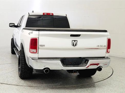 Used 2015 RAM 1500 Laramie w/ Convenience Group AWD/4WD image 6