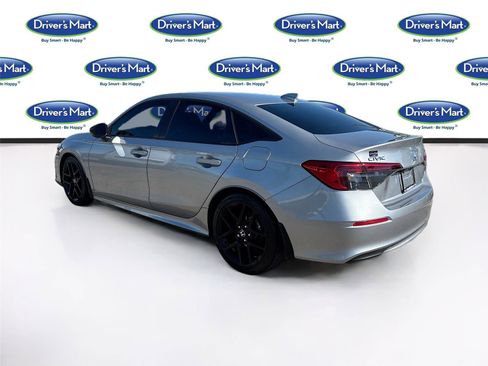 Used 2024 Honda Civic Sport image 5