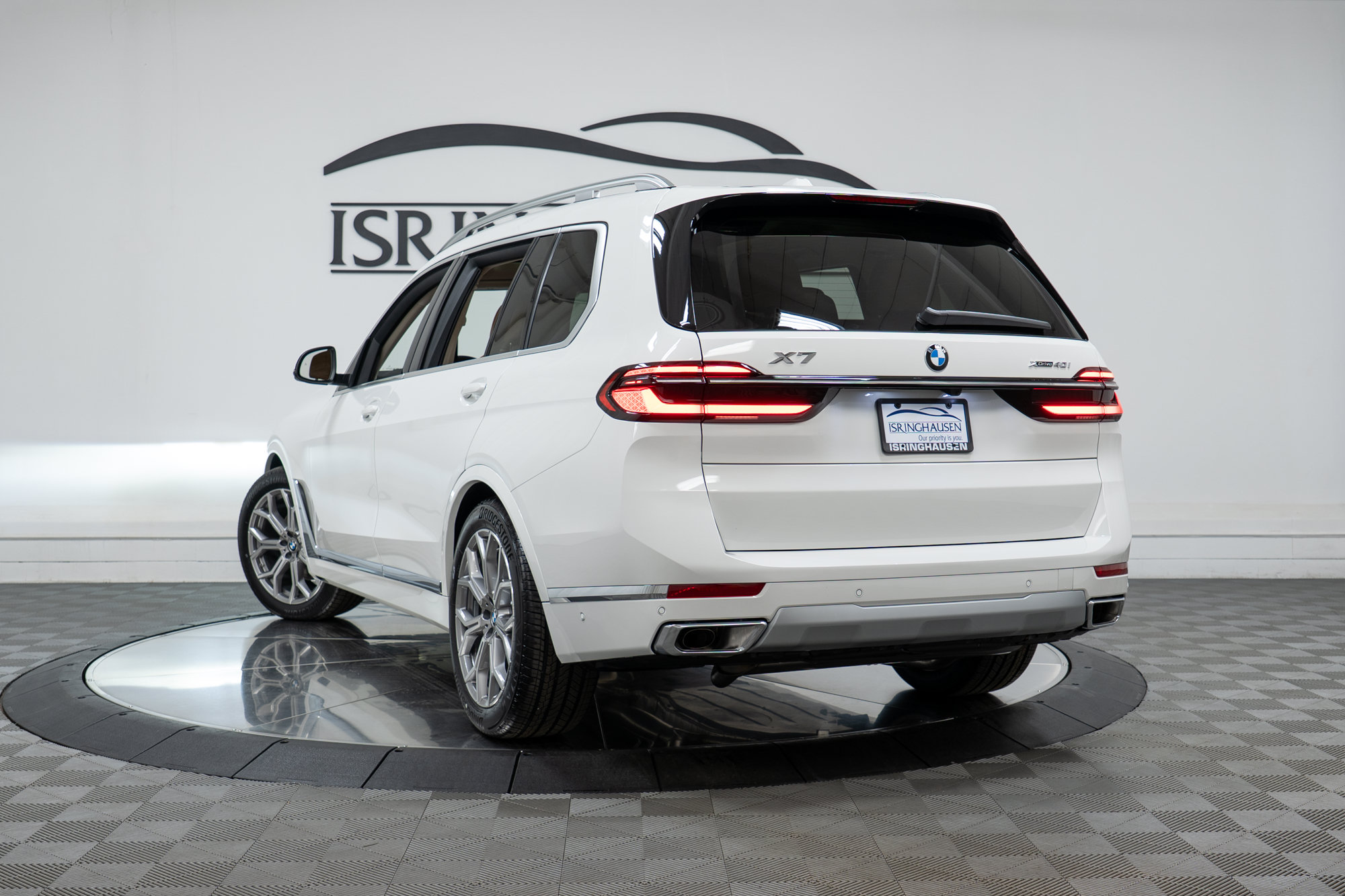 Used 2026 BMW X7 xDrive40i w/ Executive Package AWD/4WD image 29