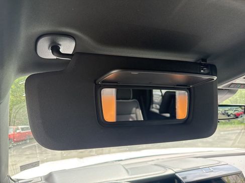 New 2026 GMC Yukon AT4 Ultimate w/ LPO, Floor Liner Package AWD/4WD image 54