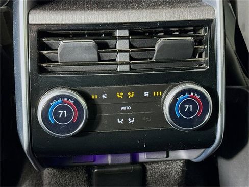 Certified 2023 Land Rover Range Rover SE image 27