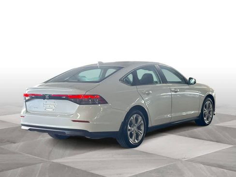 Used 2025 Honda Accord LX image 8