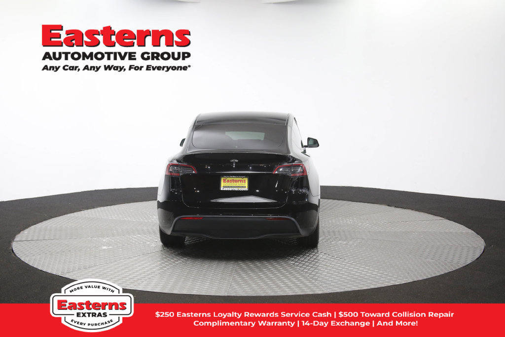 Used 2022 Tesla Model Y Long Range AWD/4WD image 35