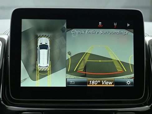 Used 2018 Mercedes-Benz GLS 550 4MATIC w/ Driver Assistance Package image 29