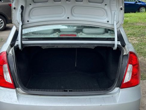 Used 2010 Hyundai Accent GLS FWD image 26