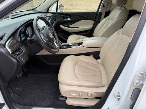 Used 2020 Buick Envision Essence image 9