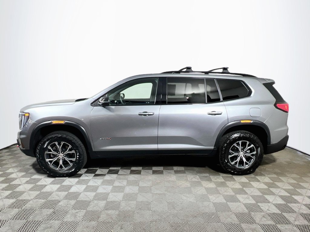 Used 2025 GMC Acadia AT4 w/ LPO, Floor Liner Package AWD/4WD image 4