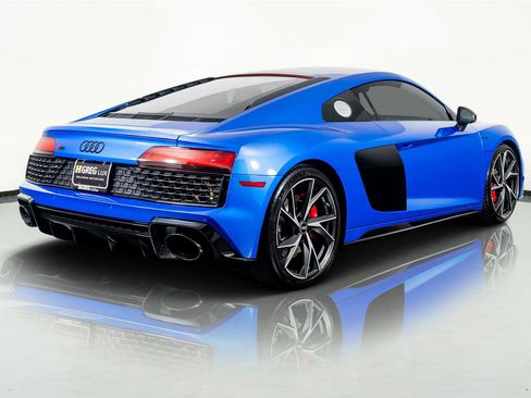 Used 2022 Audi R8 V10 performance RWD image 10