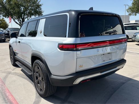 Used 2023 Rivian R1S Adventure AWD/4WD image 3