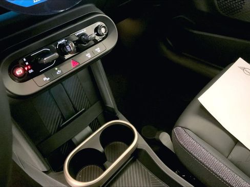 New 2025 MINI Cooper S image 6