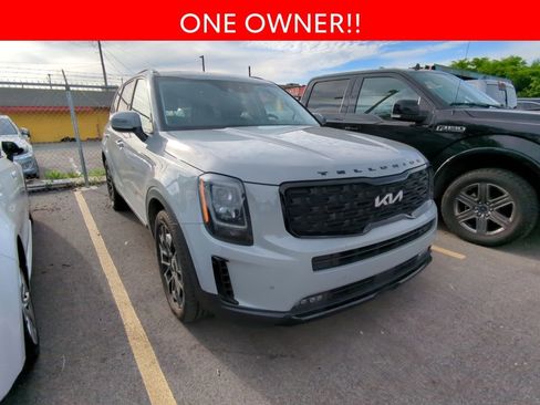 Used 2022 Kia Telluride SX w/ SX Prestige Package AWD/4WD image 3