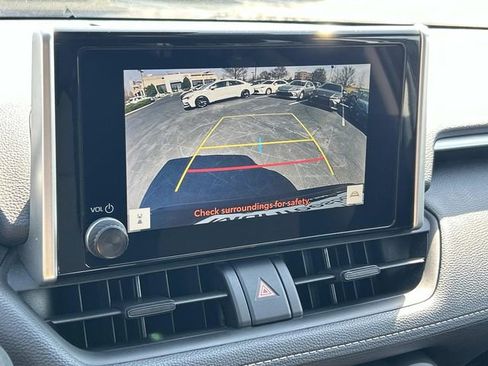 Used 2025 Toyota RAV4 LE image 22