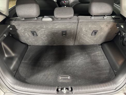 Used 2017 Kia Soul + FWD image 25