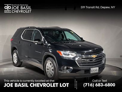 Used 2021 Chevrolet Traverse LT