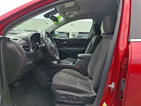 Used 2022 Chevrolet Equinox LT AWD/4WD image 13