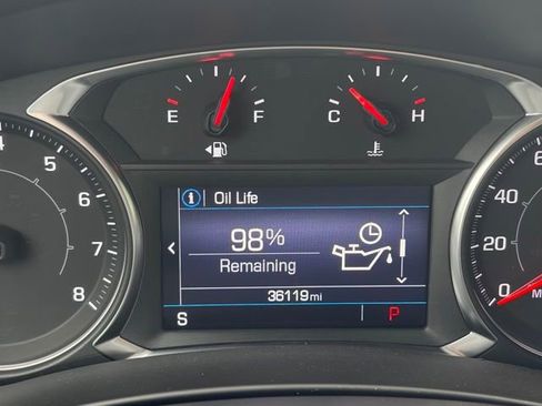 Used 2023 GMC Terrain SLE w/ Driver Convenience Package AWD/4WD image 21