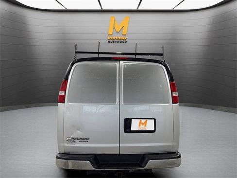 Used 2016 Chevrolet Express 3500 Extended image 8