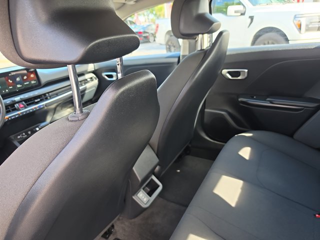 Used 2026 Kia K4 FWD image 16