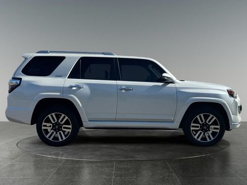 Used 2021 Toyota 4Runner Limited AWD/4WD image 10